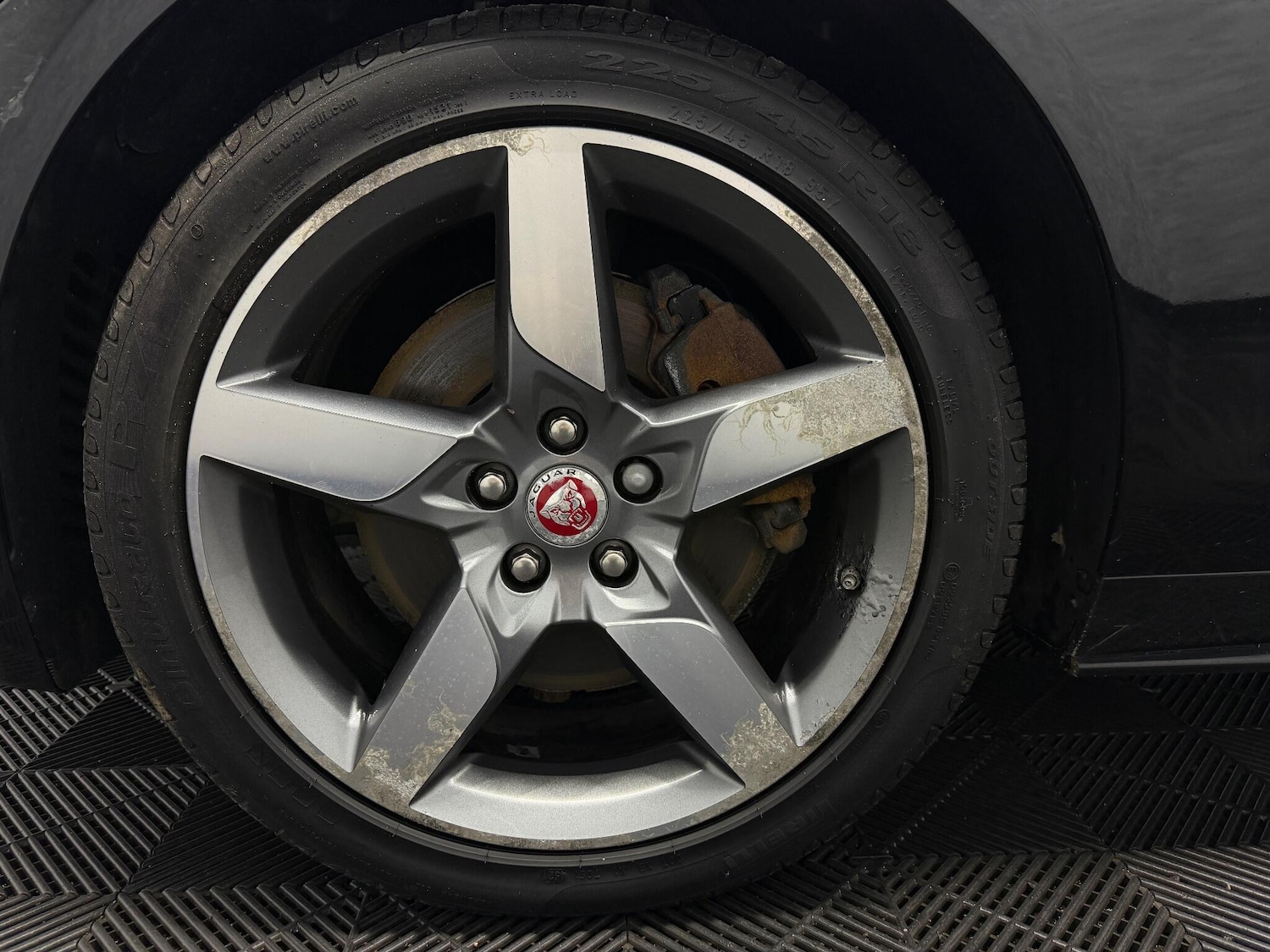 Used Jaguar XE 2016 for sale - 77021289: Photo 29