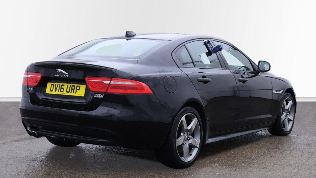 Used Jaguar XE 2016 for sale - 77021289: Photo 4