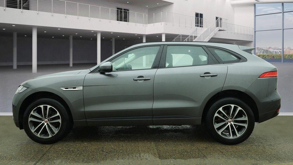 Used Jaguar F-Pace 2017 for sale - 77724134: Photo 8