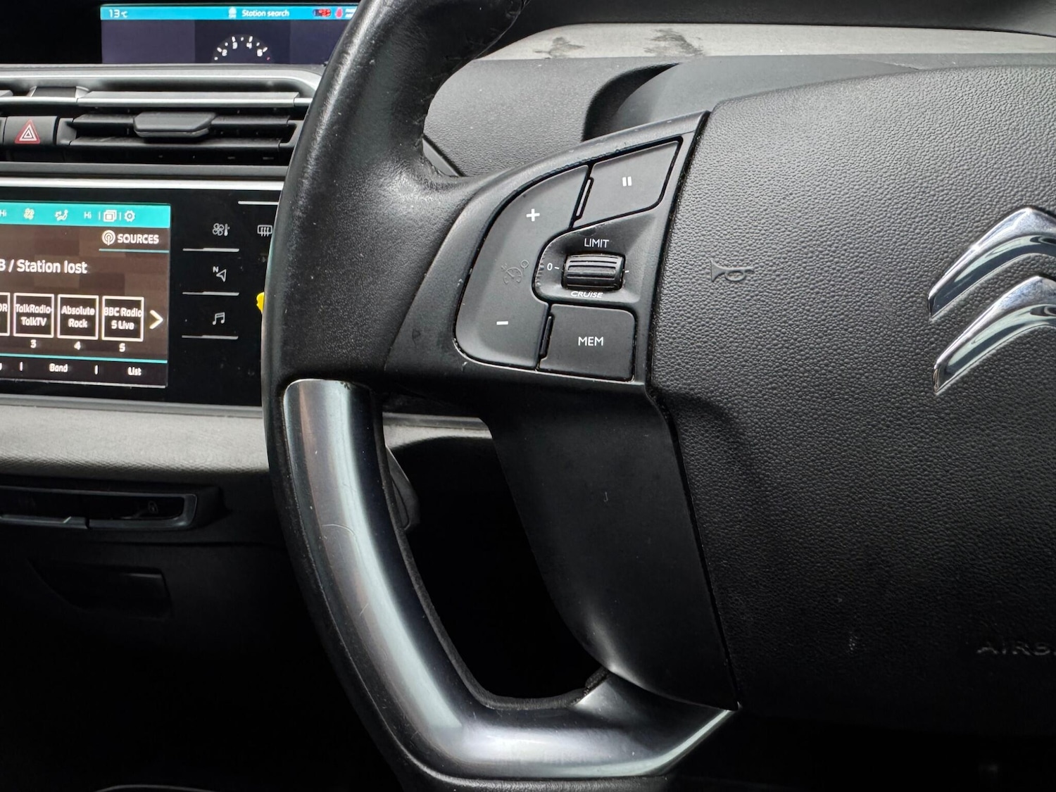 Used Citroen C4 Grand Picasso 2019 for sale - 76094912: Photo 7