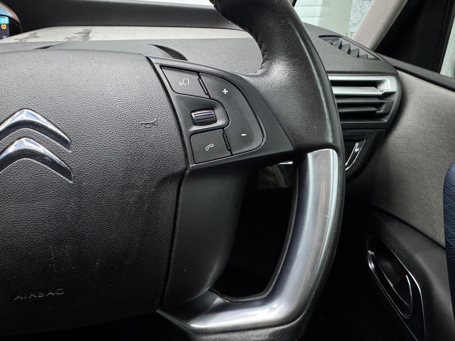 Used Citroen C4 Grand Picasso 2019 for sale - 76094912: Photo 8