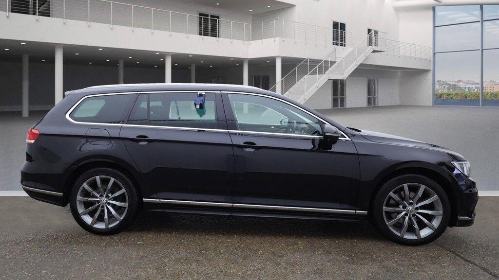 Used Volkswagen Passat 2017 for sale - 76457734: Photo 9