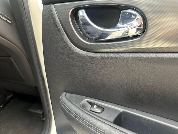 Used Nissan Qashqai 2017 for sale - 76247910: Photo 17