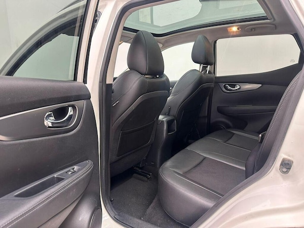 Used Nissan Qashqai 2017 for sale - 76247910: Photo 18