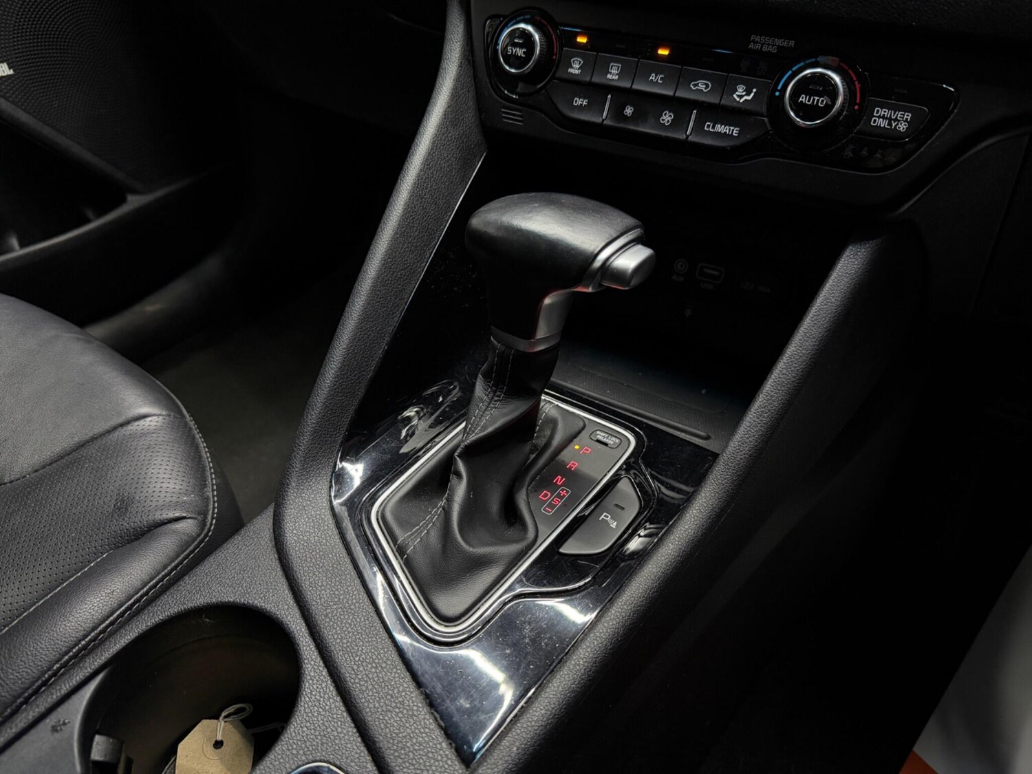 Used Kia Niro 2017 for sale - 78058506: Photo 12