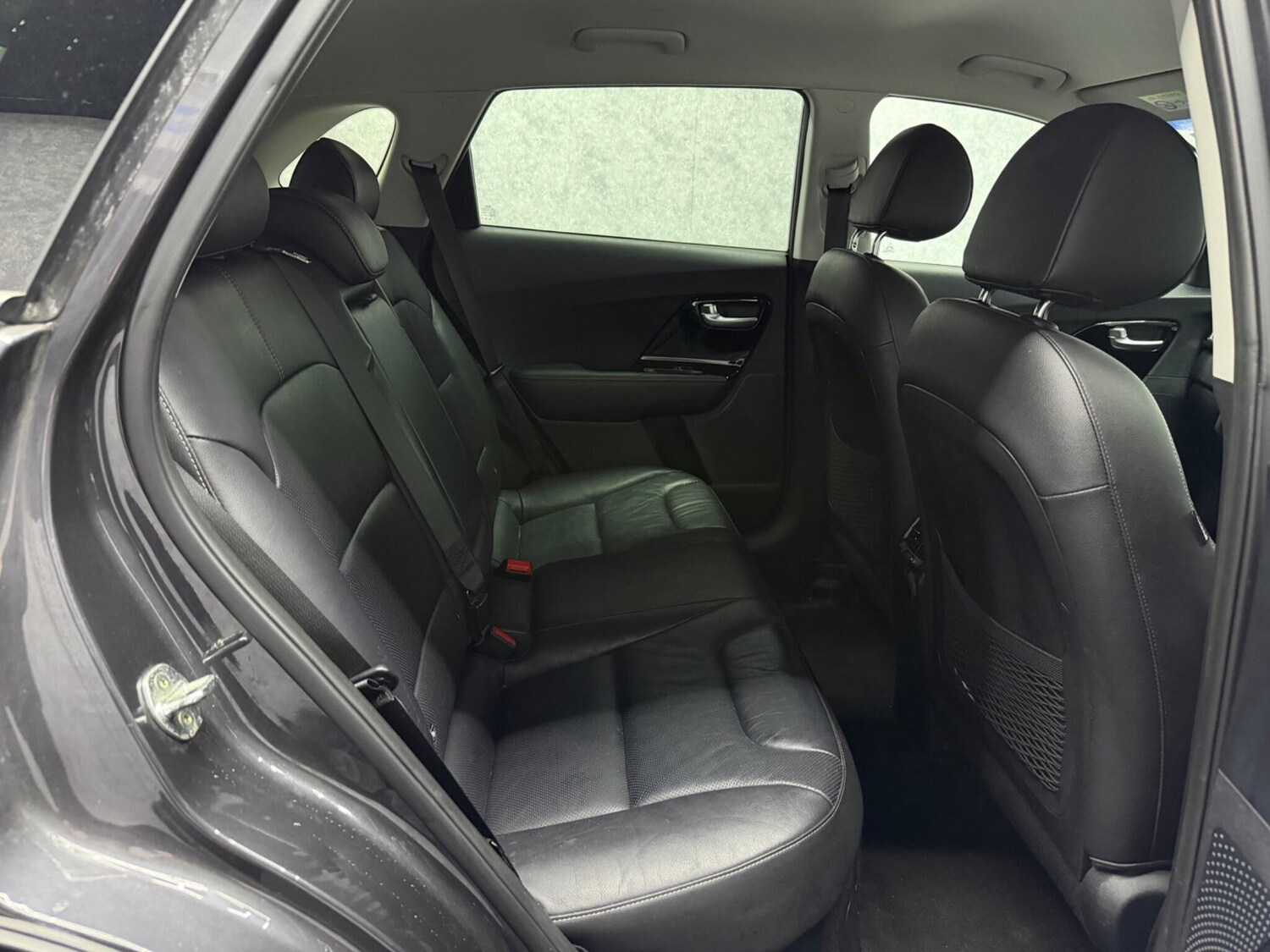 Used Kia Niro 2017 for sale - 78058506: Photo 6