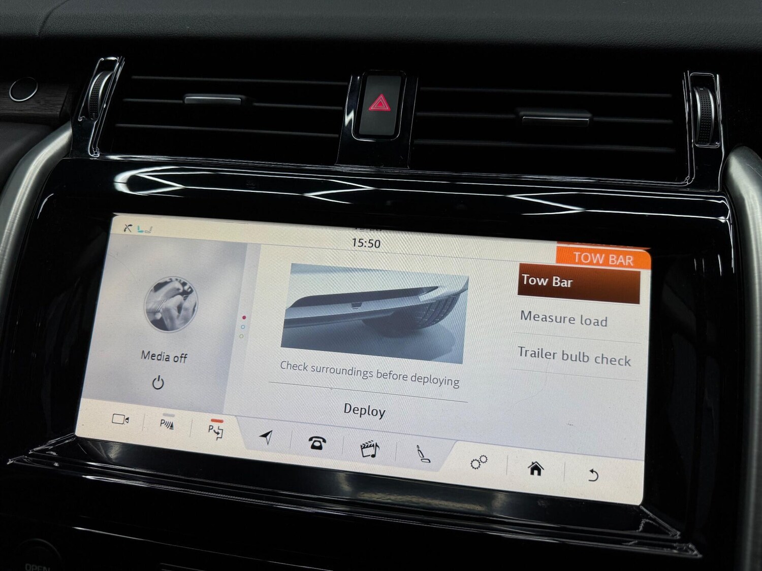 Used Land Rover Discovery 2017 for sale - 77723282: Photo 14