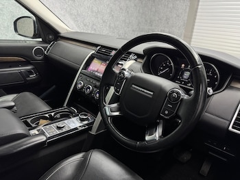 Used Land Rover Discovery 2017 for sale - 77723282: Photo