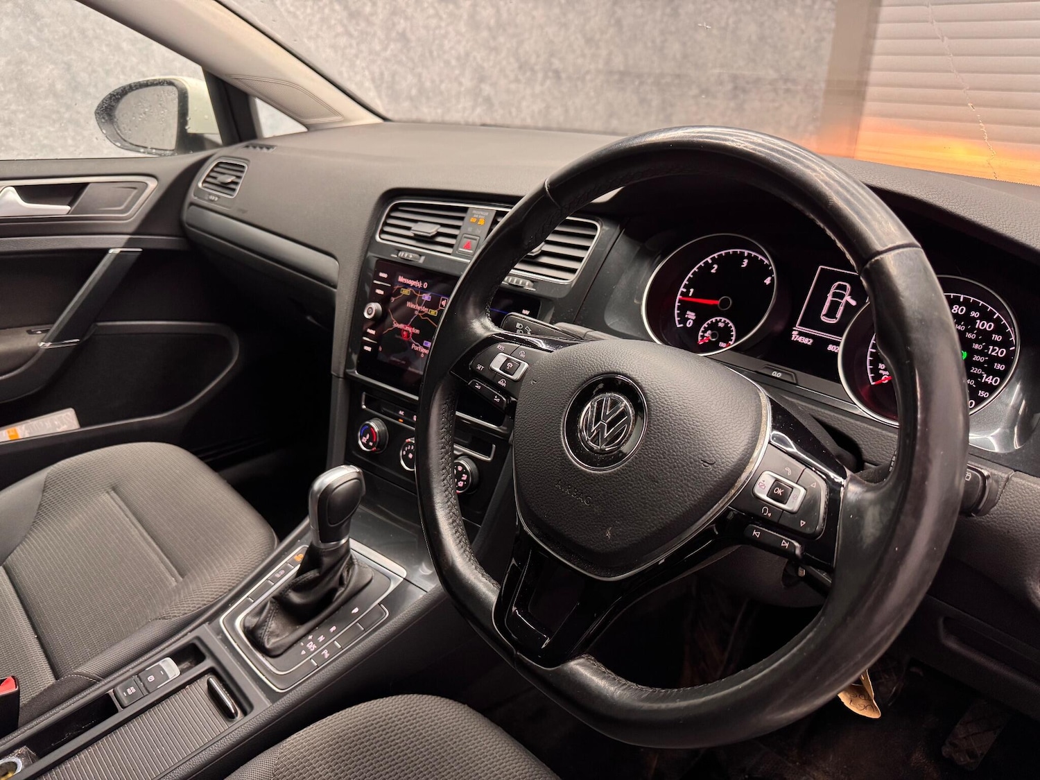 Used Volkswagen Golf for sale - 78057967: Photo 2