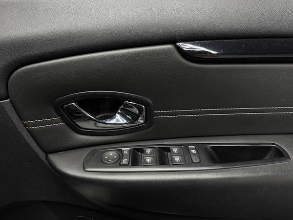 Used Renault Scenic 2014 for sale - 75658350: Photo 18