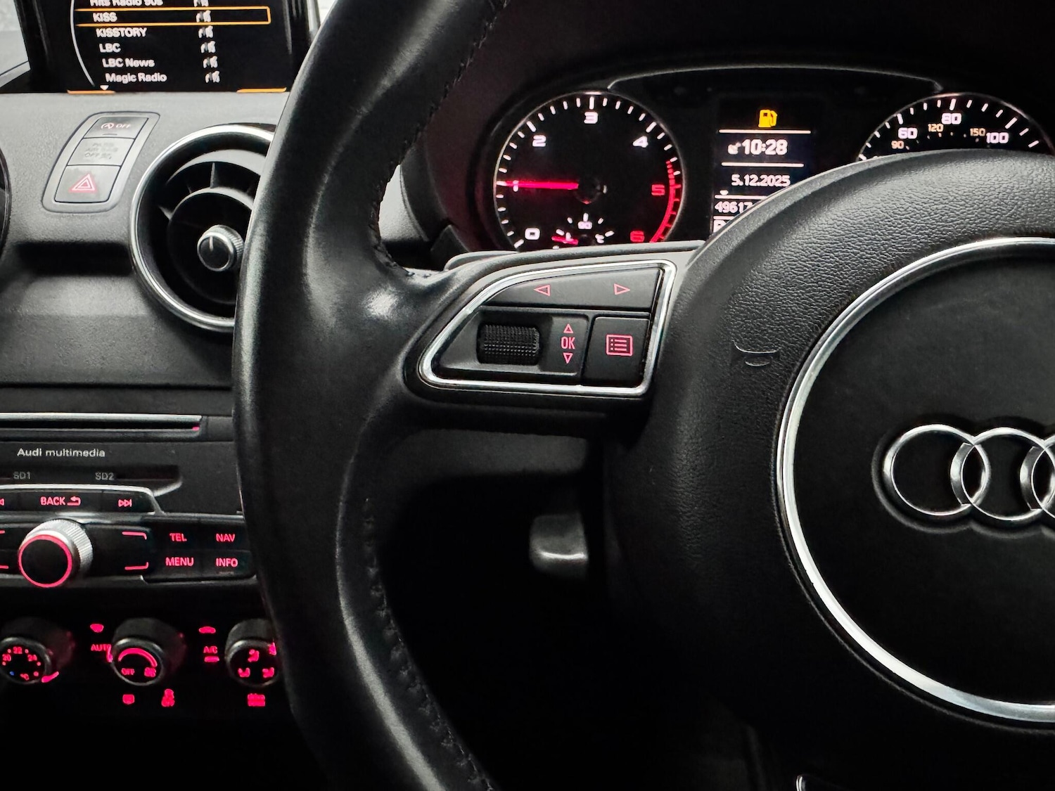 Used Audi A1 2015 for sale - 76759445: Photo 8