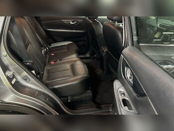 Used Nissan X-Trail 2016 for sale - 77478772: Photo