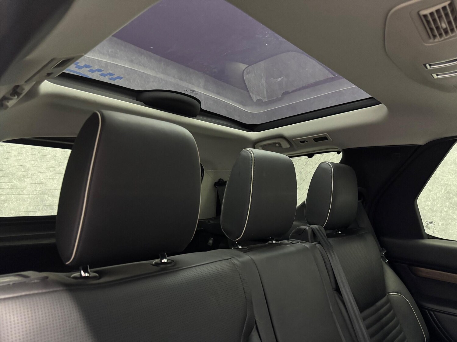 Used Land Rover Discovery 2017 for sale - 76432958: Photo 28