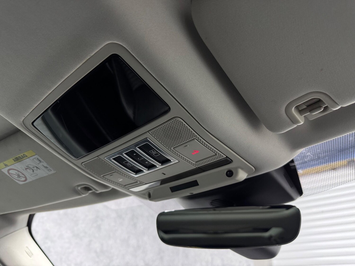 Used Land Rover Discovery 2017 for sale - 76432958: Photo 29