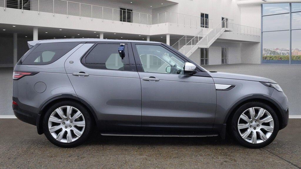 Used Land Rover Discovery 2017 for sale - 76432958: Photo 9