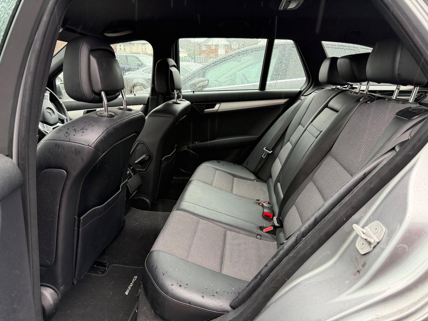 Used Mercedes-Benz C Class 2013 for sale - 77215331: Photo 5