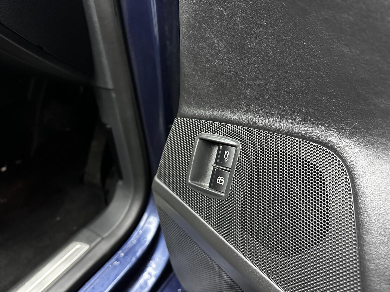 Used Volkswagen CC 2014 for sale - 78058070: Photo 20