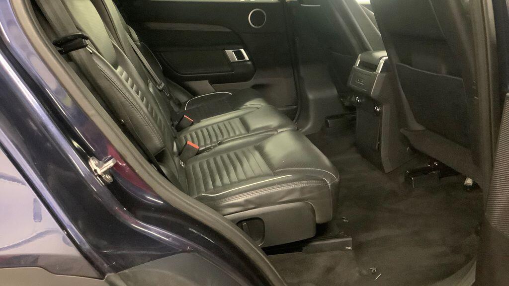 Used Land Rover Discovery 2017 for sale - 77331410: Photo 3
