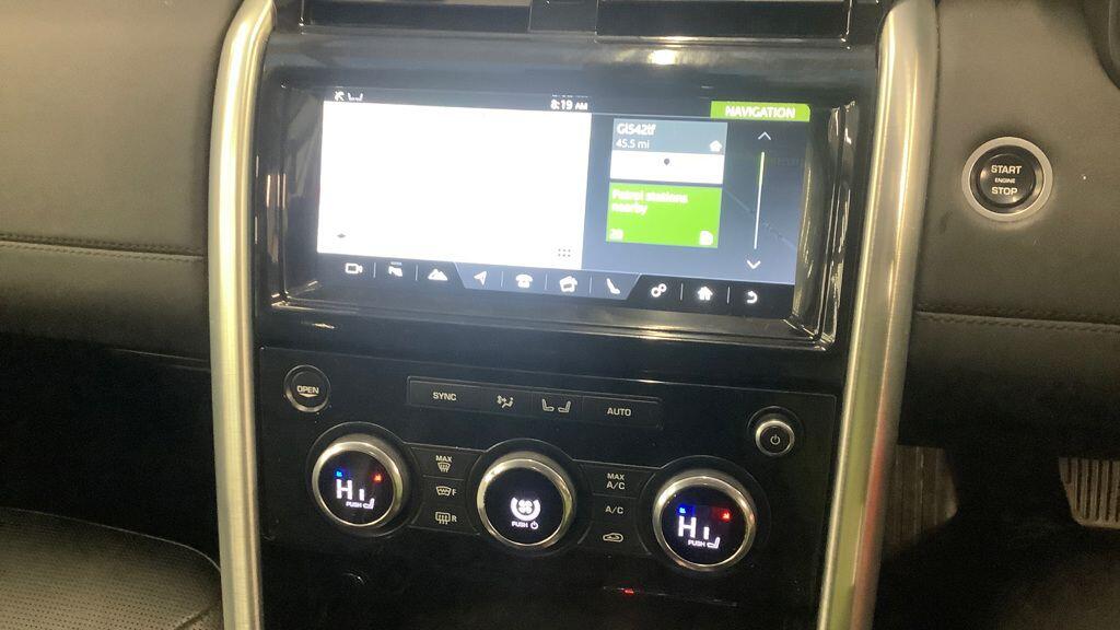 Used Land Rover Discovery 2017 for sale - 77331410: Photo 4