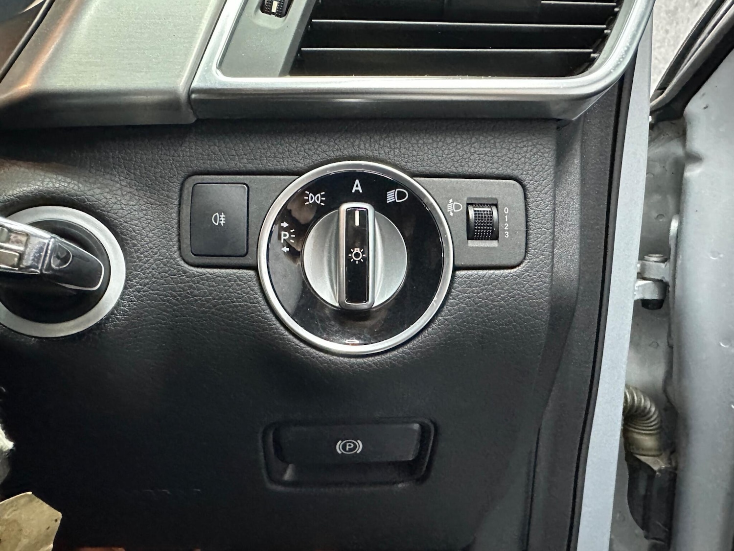 Used Mercedes-Benz M Class 2012 for sale - 78100316: Photo 17