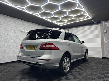 Used Mercedes-Benz M Class 2012 for sale - 78100316: Photo