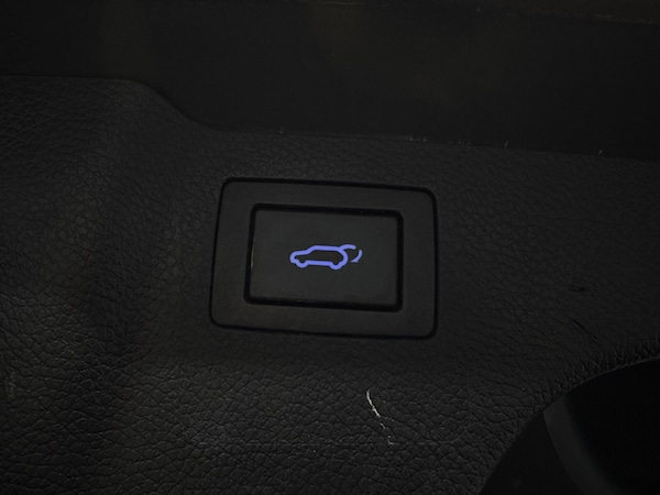 Used Hyundai Santa Fe 2015 for sale - 73905859: Photo 30