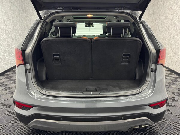 Used Hyundai Santa Fe 2015 for sale - 73905859: Photo 31