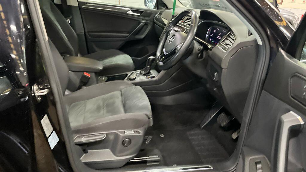 Used Volkswagen Tiguan 2019 for sale - 78127566: Photo 2