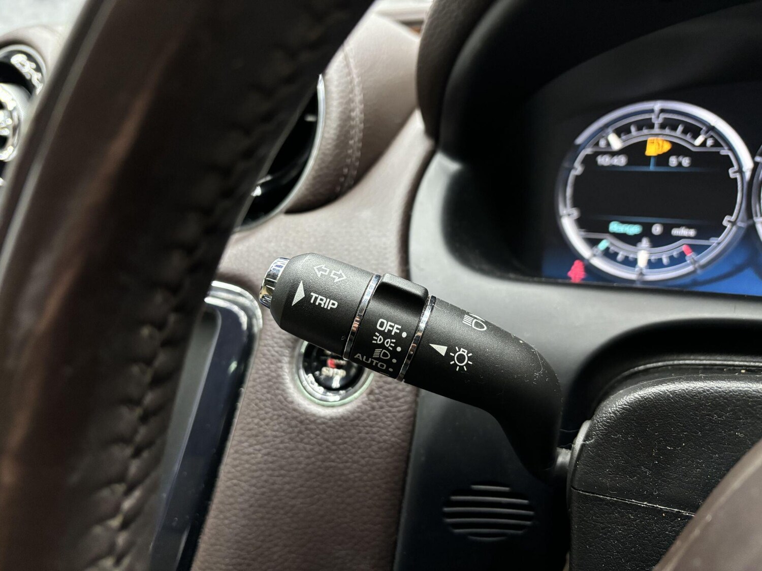 Used Jaguar XJ 2010 for sale - 78058387: Photo 22