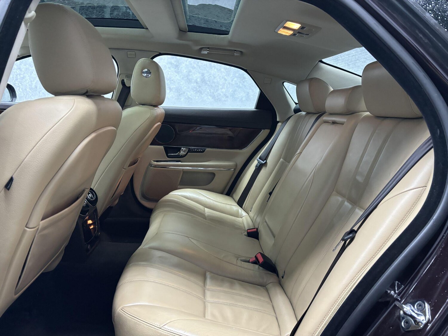 Used Jaguar XJ 2010 for sale - 78058387: Photo 7