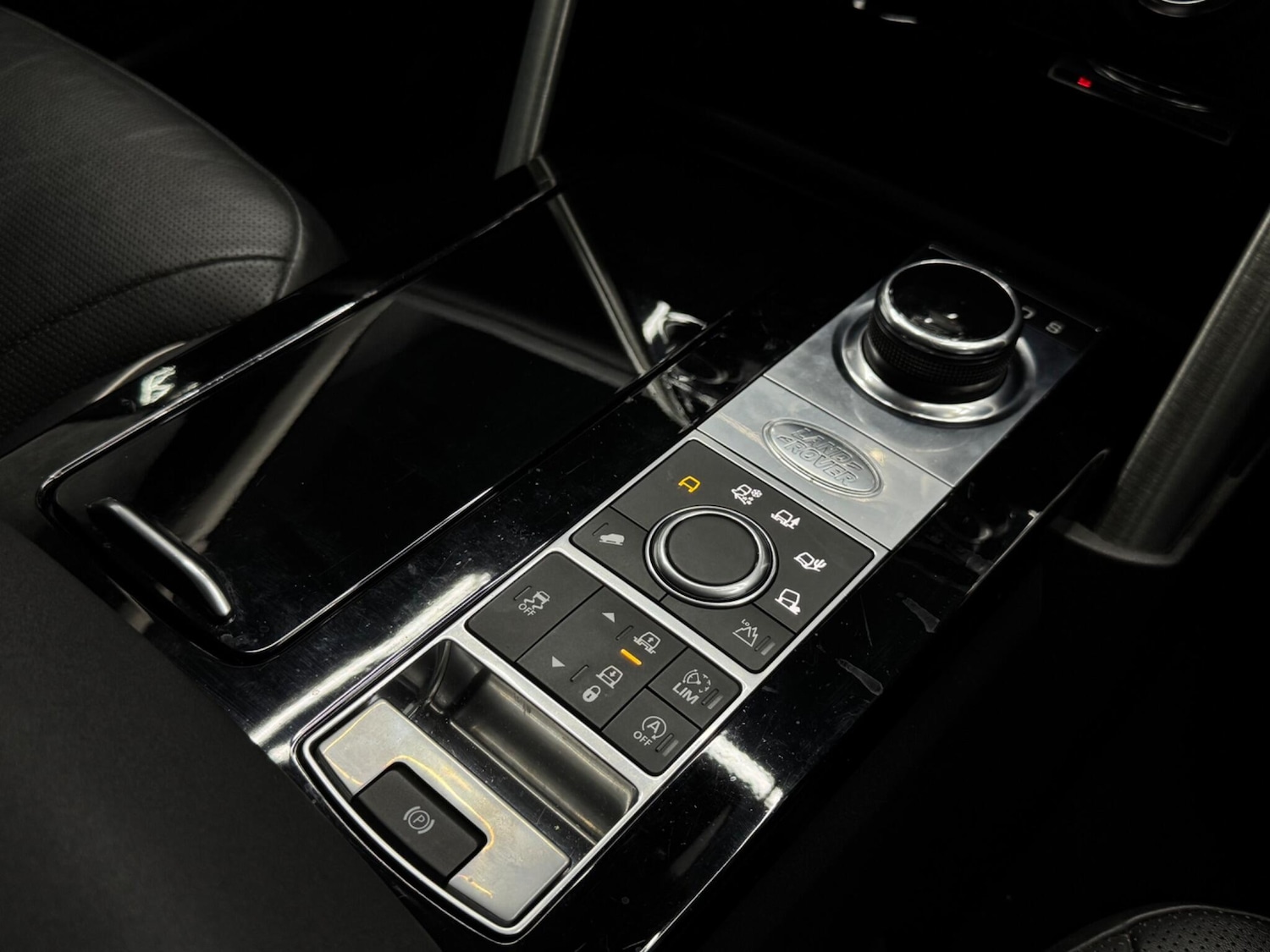 Used Land Rover Discovery 2017 for sale - 76499417: Photo 20