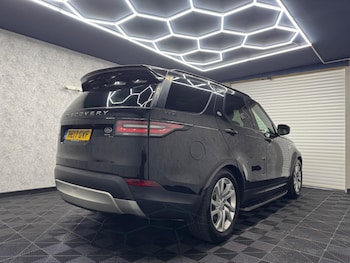 Used Land Rover Discovery 2017 for sale - 76499417: Photo