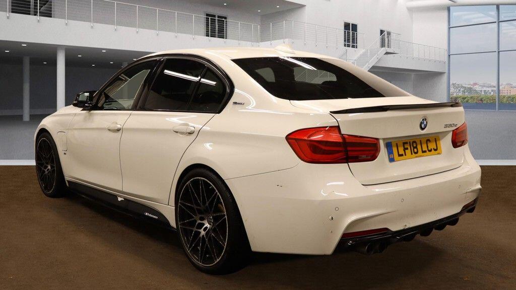 Used BMW 3 Series 2018 for sale - 76360459: Photo 8