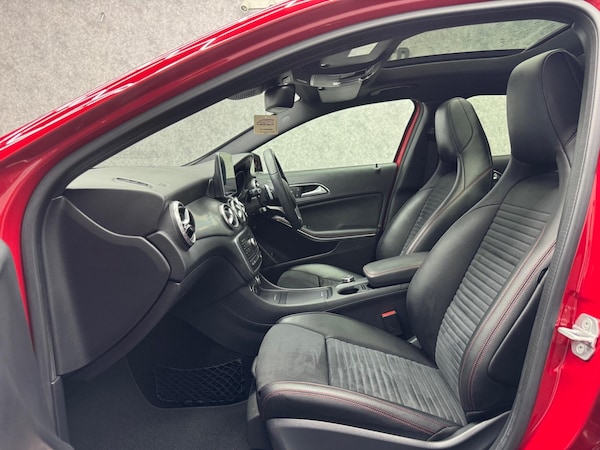 Used Mercedes-Benz GLA 2015 for sale - 75747024: Photo 3