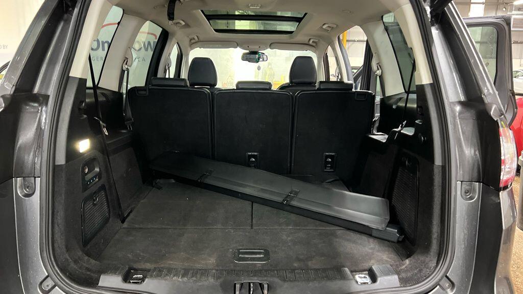 Used Ford Galaxy 2017 for sale - 77109734: Photo 13