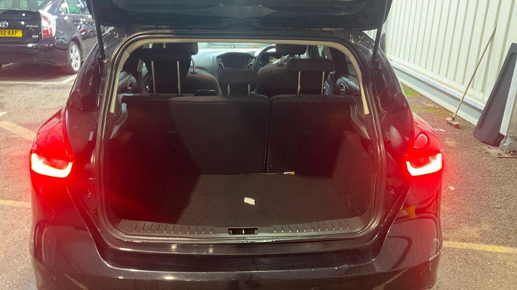 Used Ford Focus 2015 for sale - 77724045: Photo 11