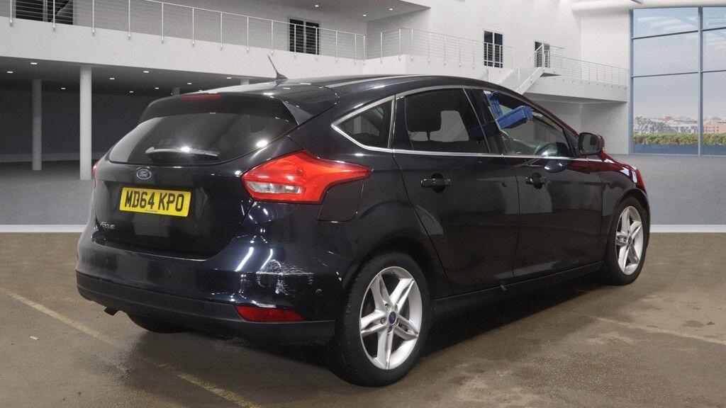 Used Ford Focus 2015 for sale - 77724045: Photo 4