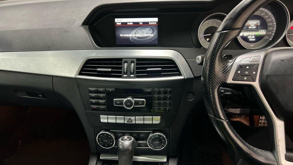 Used Mercedes-Benz C Class 2012 for sale - 77279170: Photo 4
