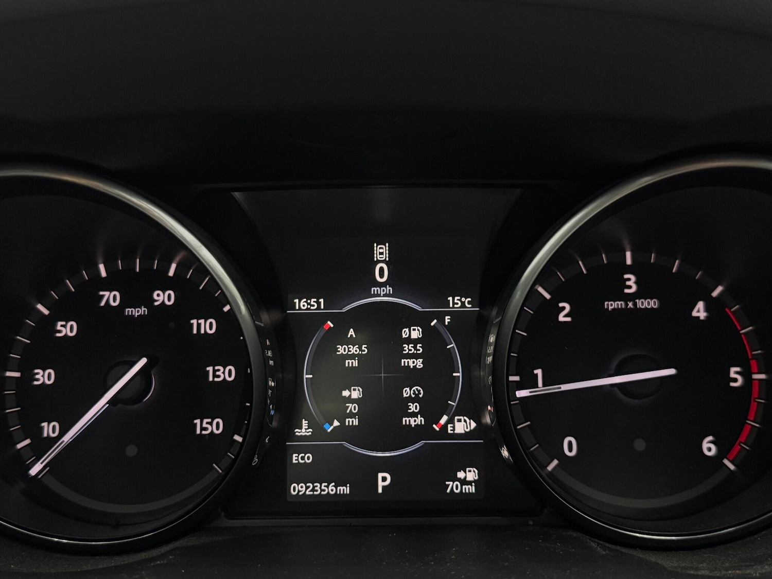 Used Land Rover Discovery Sport 2016 for sale - 78058947: Photo 16