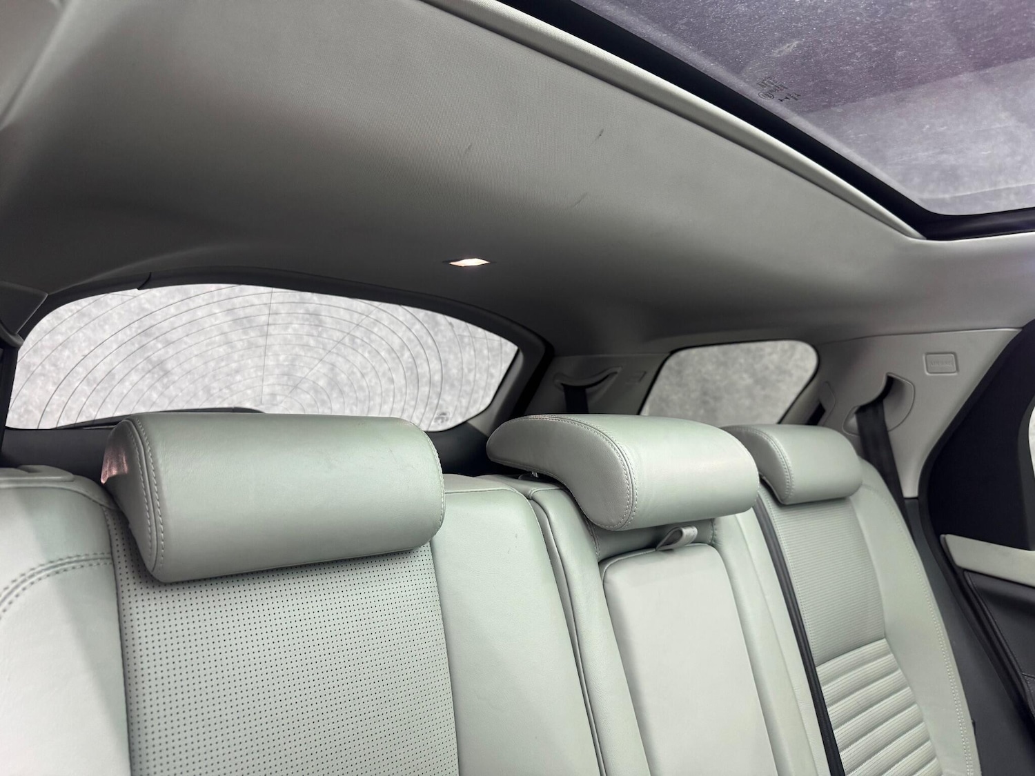 Used Land Rover Discovery Sport 2016 for sale - 78058947: Photo 17