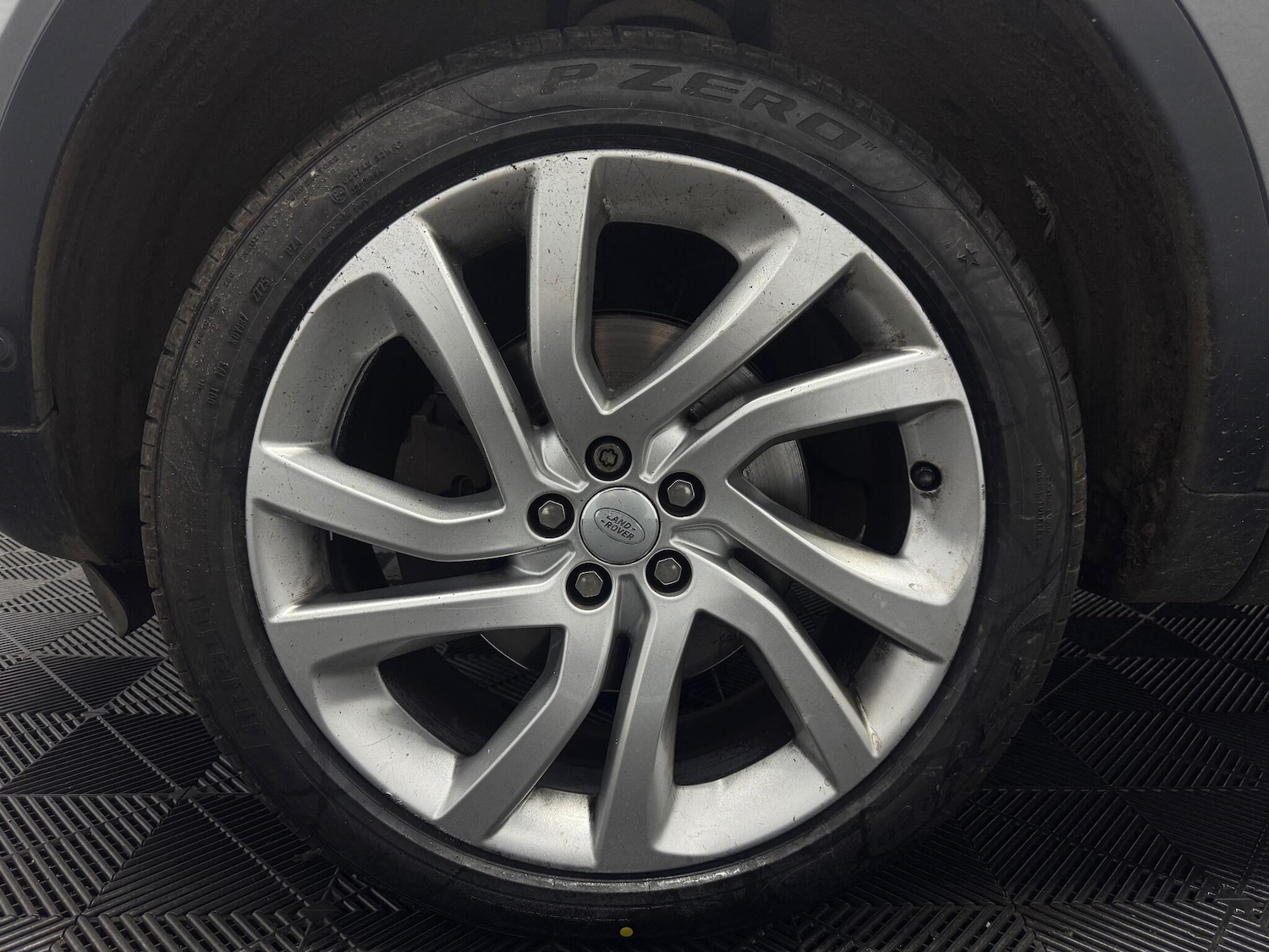 Used Land Rover Discovery Sport 2016 for sale - 78058947: Photo 34