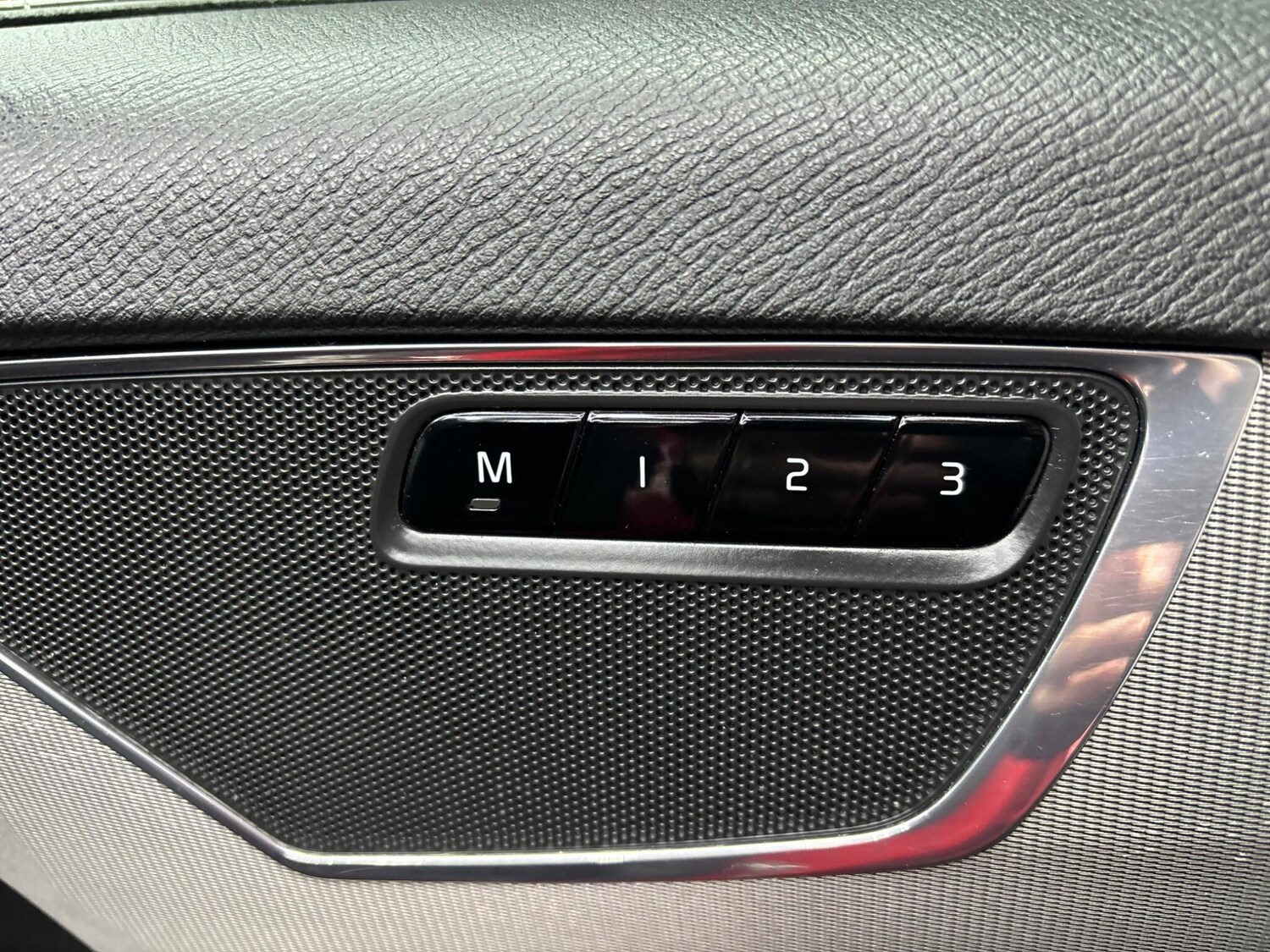 Used Volvo XC90 2018 for sale - 78058271: Photo 17