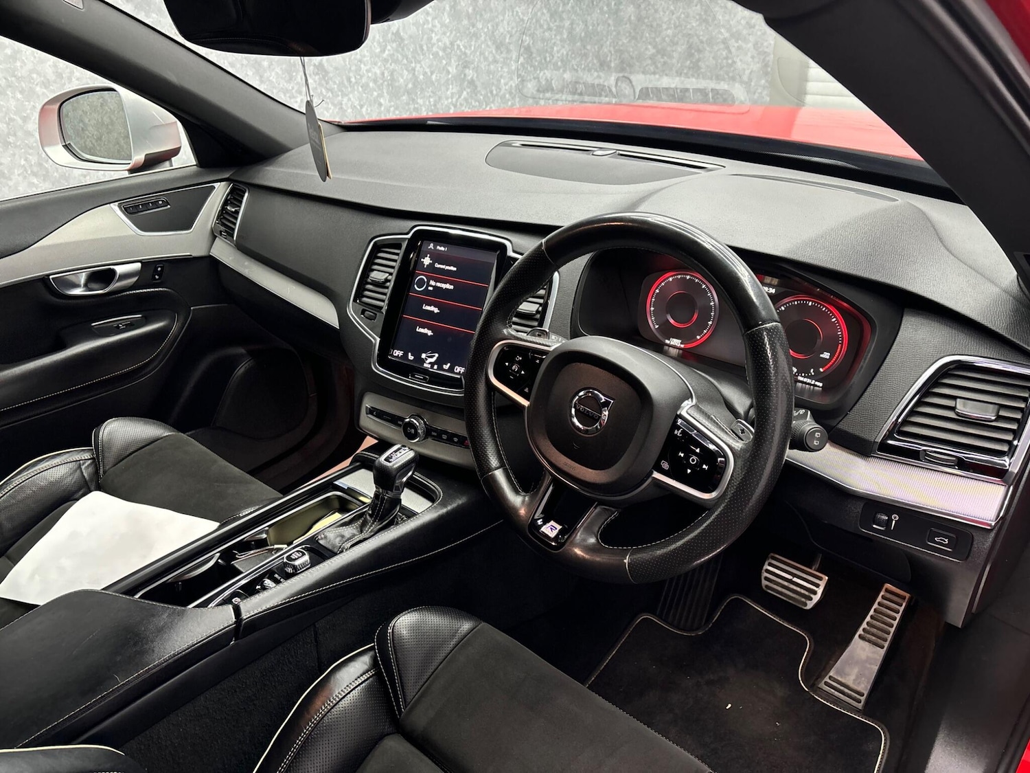 Used Volvo XC90 2018 for sale - 78058271: Photo 2