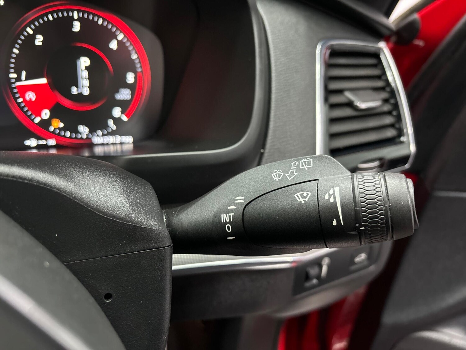 Used Volvo XC90 2018 for sale - 78058271: Photo 24