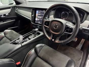 Used Volvo S90 2018 for sale - 73945347: Photo