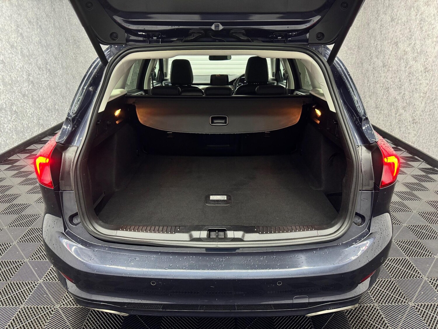 Used Ford Focus 2020 for sale - 78058029: Photo 31