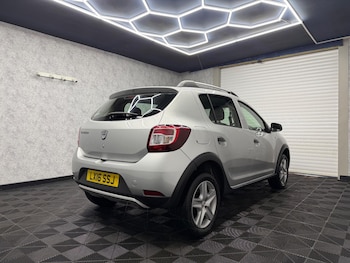 Used Dacia Sandero Stepway 2016 for sale - 78058473: Photo