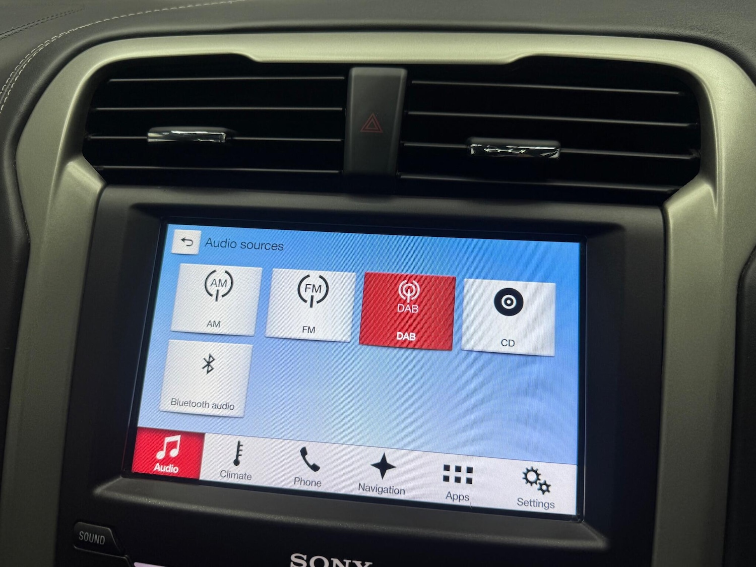 Used Ford Mondeo 2017 for sale - 77376343: Photo 11