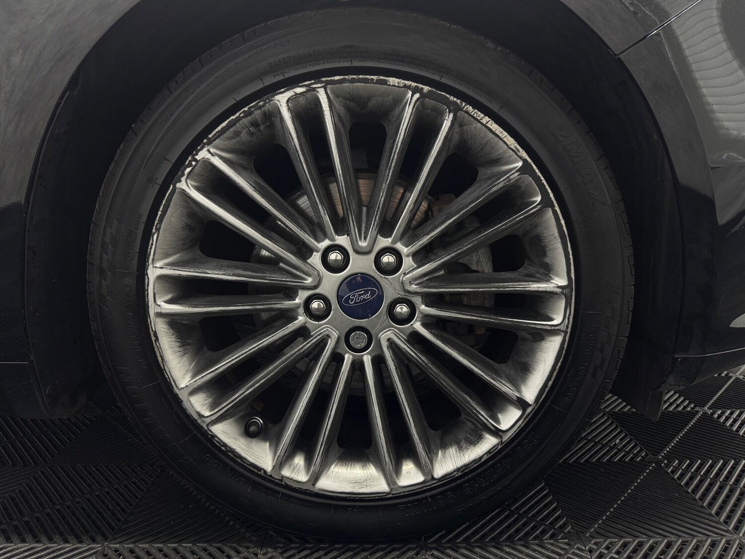 Used Ford Mondeo 2017 for sale - 77376343: Photo 32