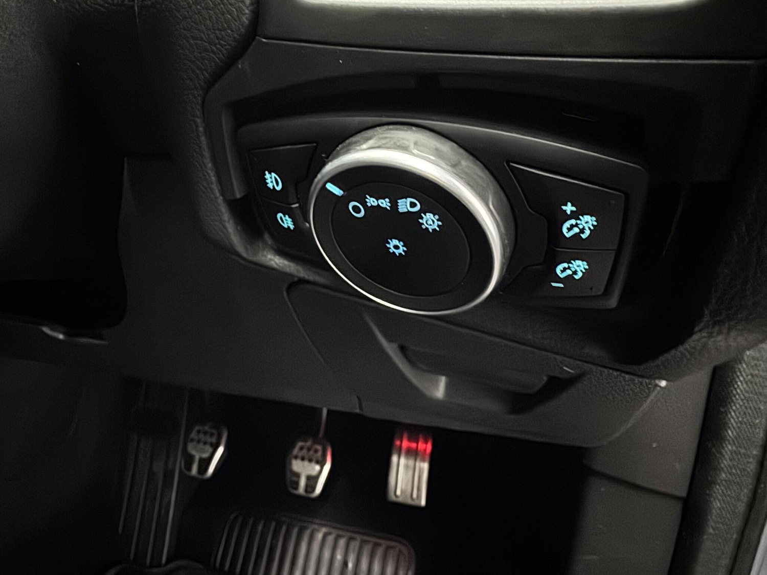 Used Ford Focus 2016 for sale - 77214956: Photo 24